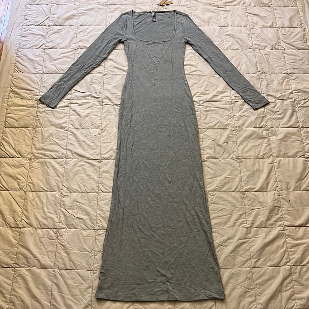 SKIMS SOFT LOUNGE LONG SLEEVE DRESS